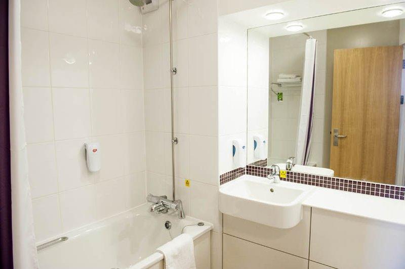 Premier Inn Ipswich South ภายนอก รูปภาพ